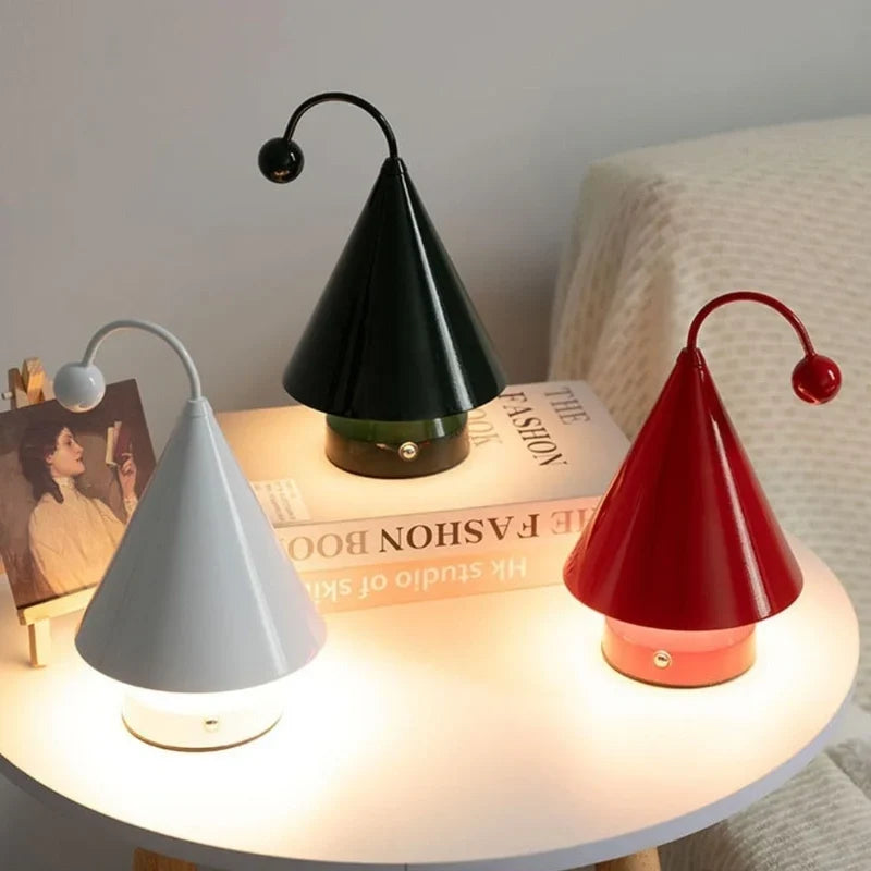 Kabellose LED Tischlampe im Kegel-Design – Bild 8