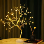 LED Lichterbaum mit goldenen Blättern und warmweissem Licht – Bild 2