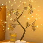 LED Lichterbaum mit goldenen Blättern und warmweissem Licht – Bild 9