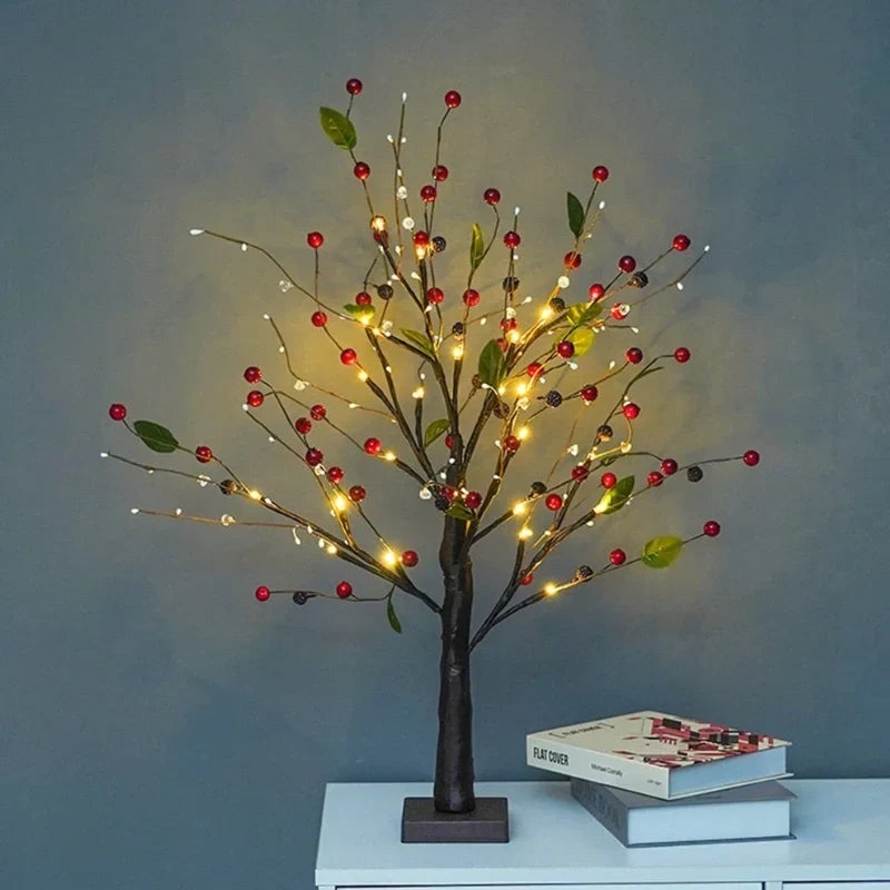 LED Lichterbaum mit roten Beeren und warmweissem Licht – Bild 3