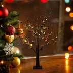 LED Lichterbaum mit roten Beeren und warmweissem Licht – Bild 5