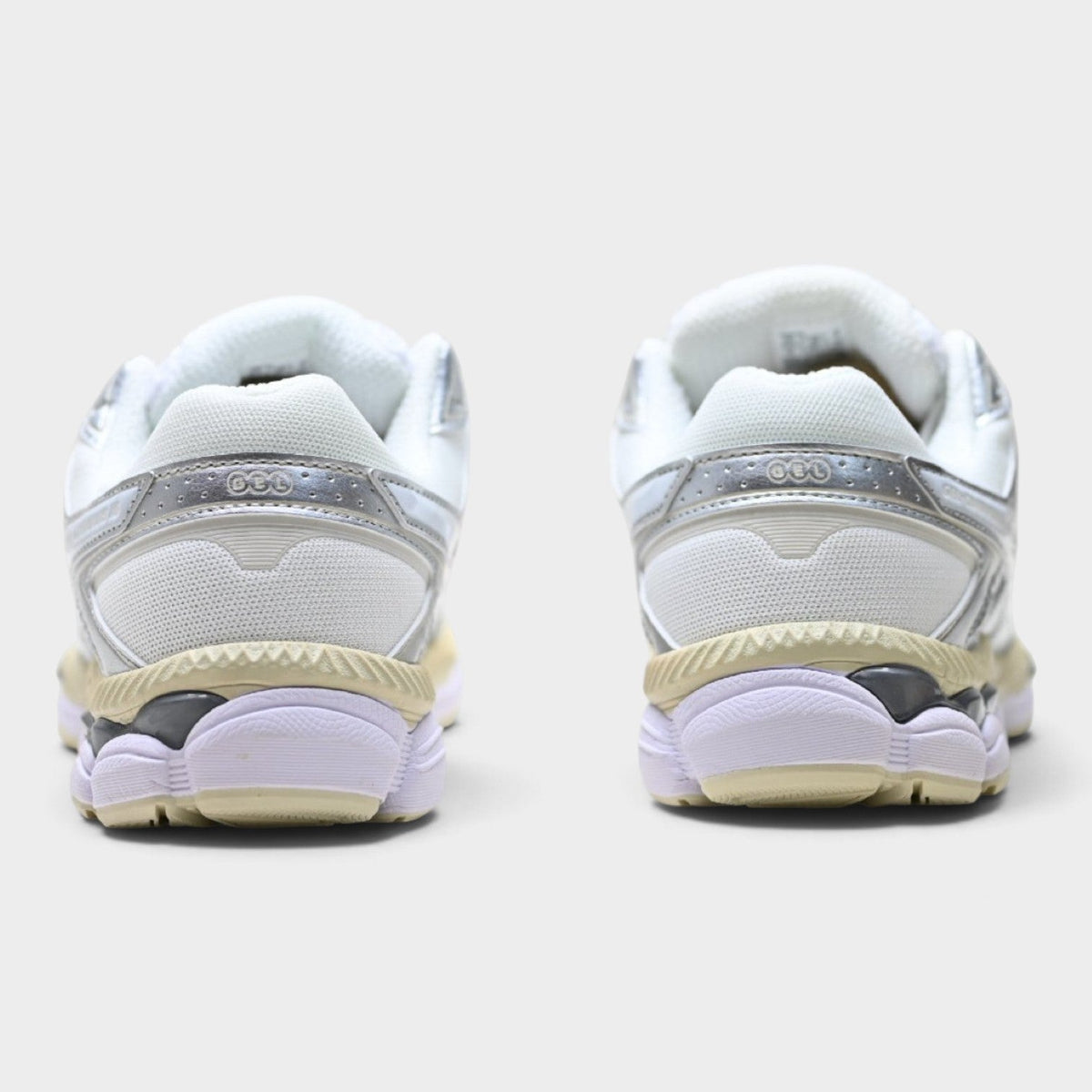 ASICS GEL-Cumulus 16 Herren Sneaker - Bild 8