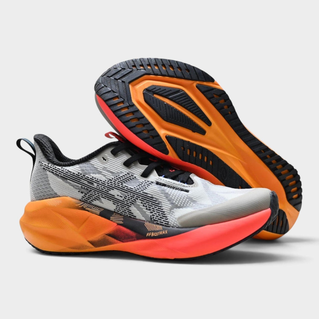 ASICS Novablast 5 Damen Laufschuhe - Bild 35