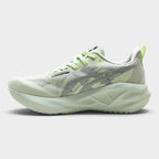 ASICS Novablast 5 Damen Laufschuhe - Bild 38
