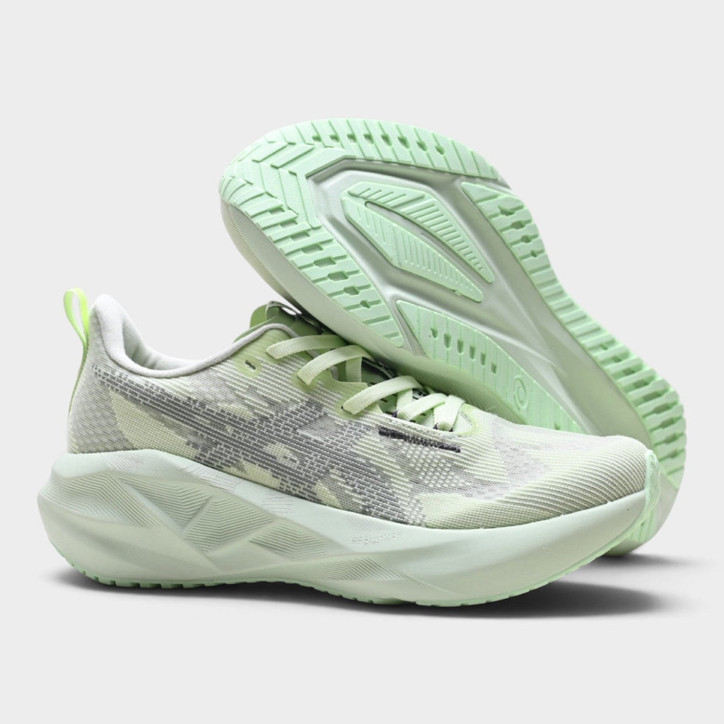 ASICS Novablast 5 Damen Laufschuhe - Bild 39