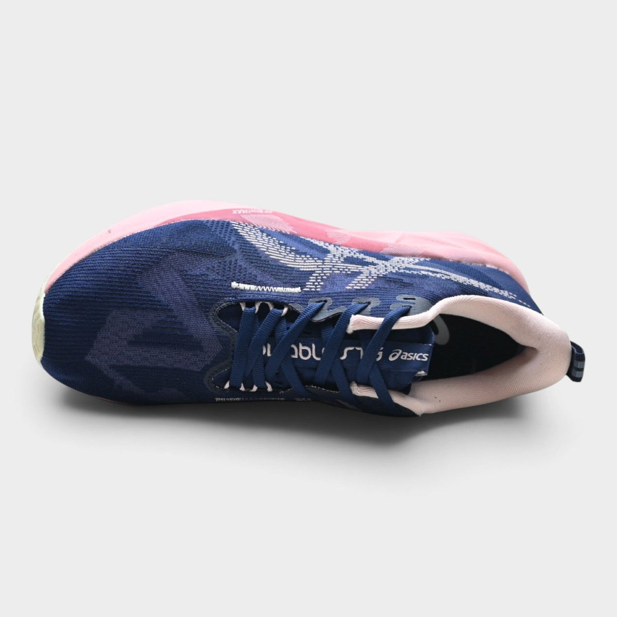 ASICS Novablast 5 Damen Laufschuhe - Bild 45