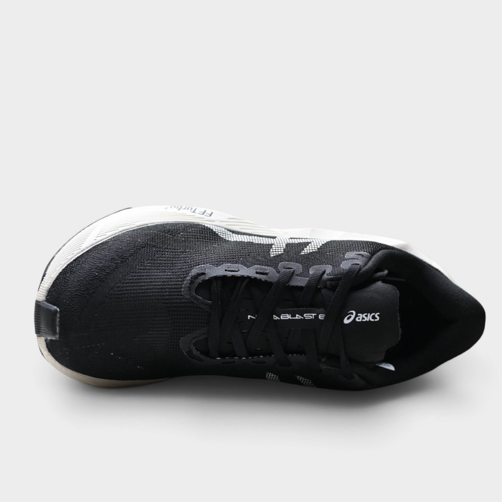 ASICS Novablast 6 Damen Laufschuhe - Bild 34