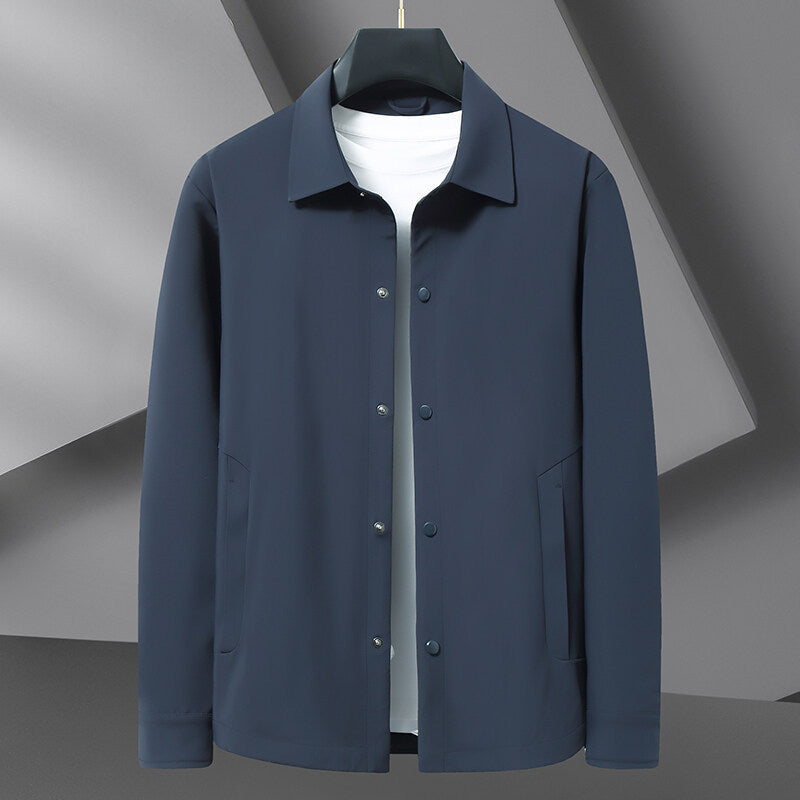 Herrenjacke mit Druckknöpfen und Kragen – Ansicht 2