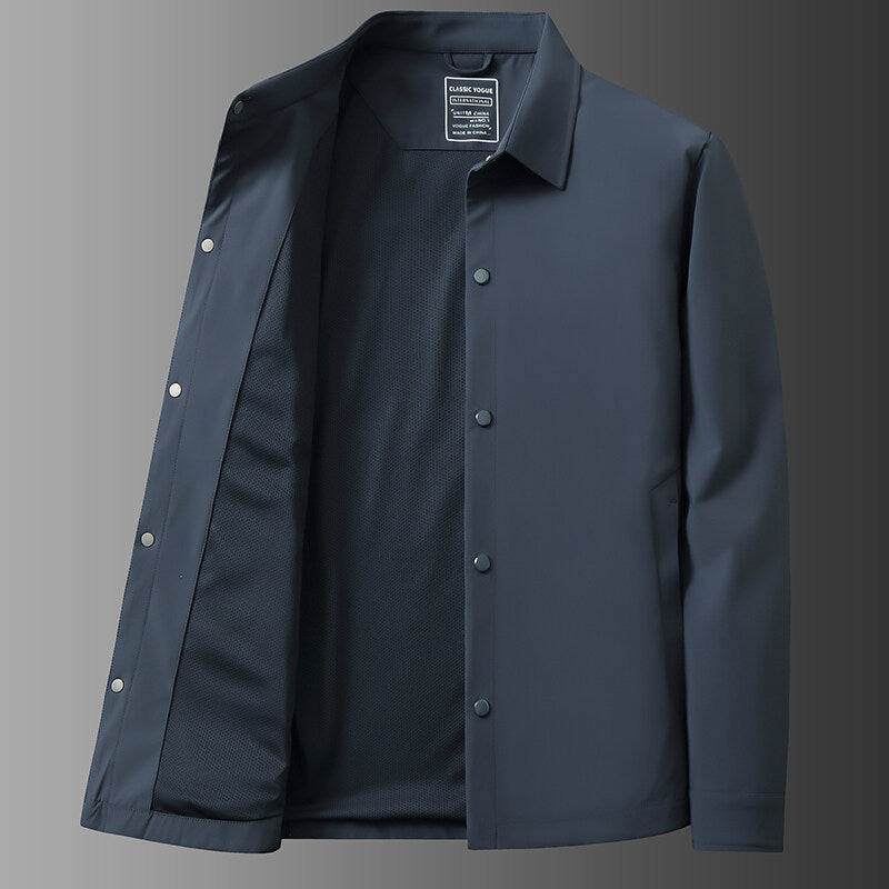 Herrenjacke mit Druckknöpfen und Kragen – Ansicht 4