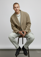 Kurze Herrenjacke mit Schalkragen – Ansicht 8